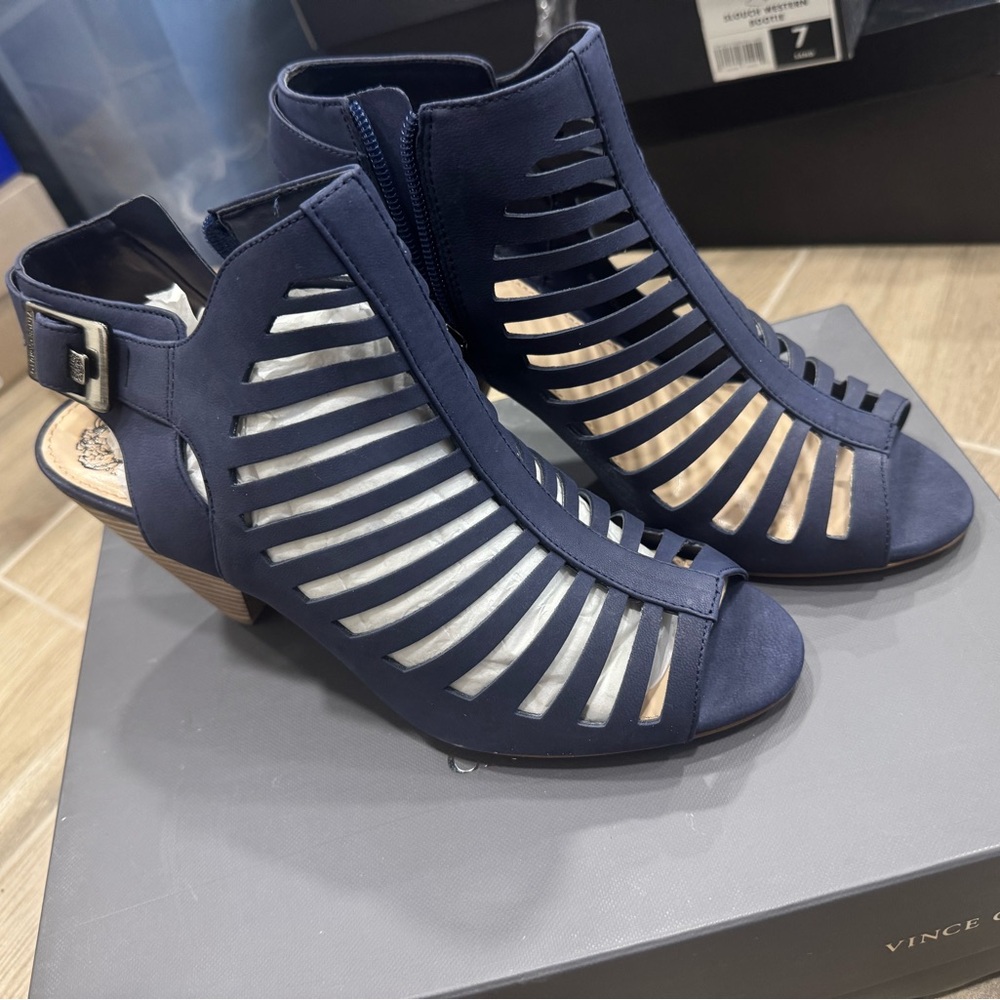 Vince Camuto Eliana Peacoat Heels - Picture 4 of 5